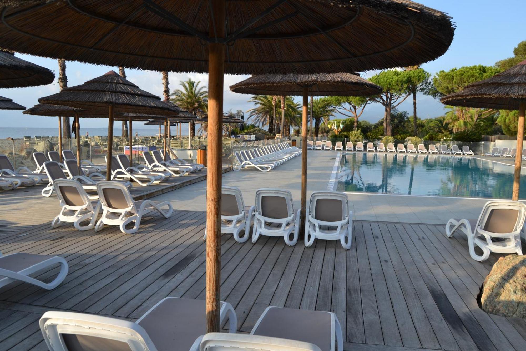 H4 Villa Ghisonaccia ภายนอก รูปภาพ